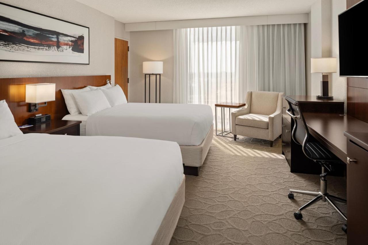 Delta Hotels By Marriott Minneapolis Northeast Exteriér fotografie